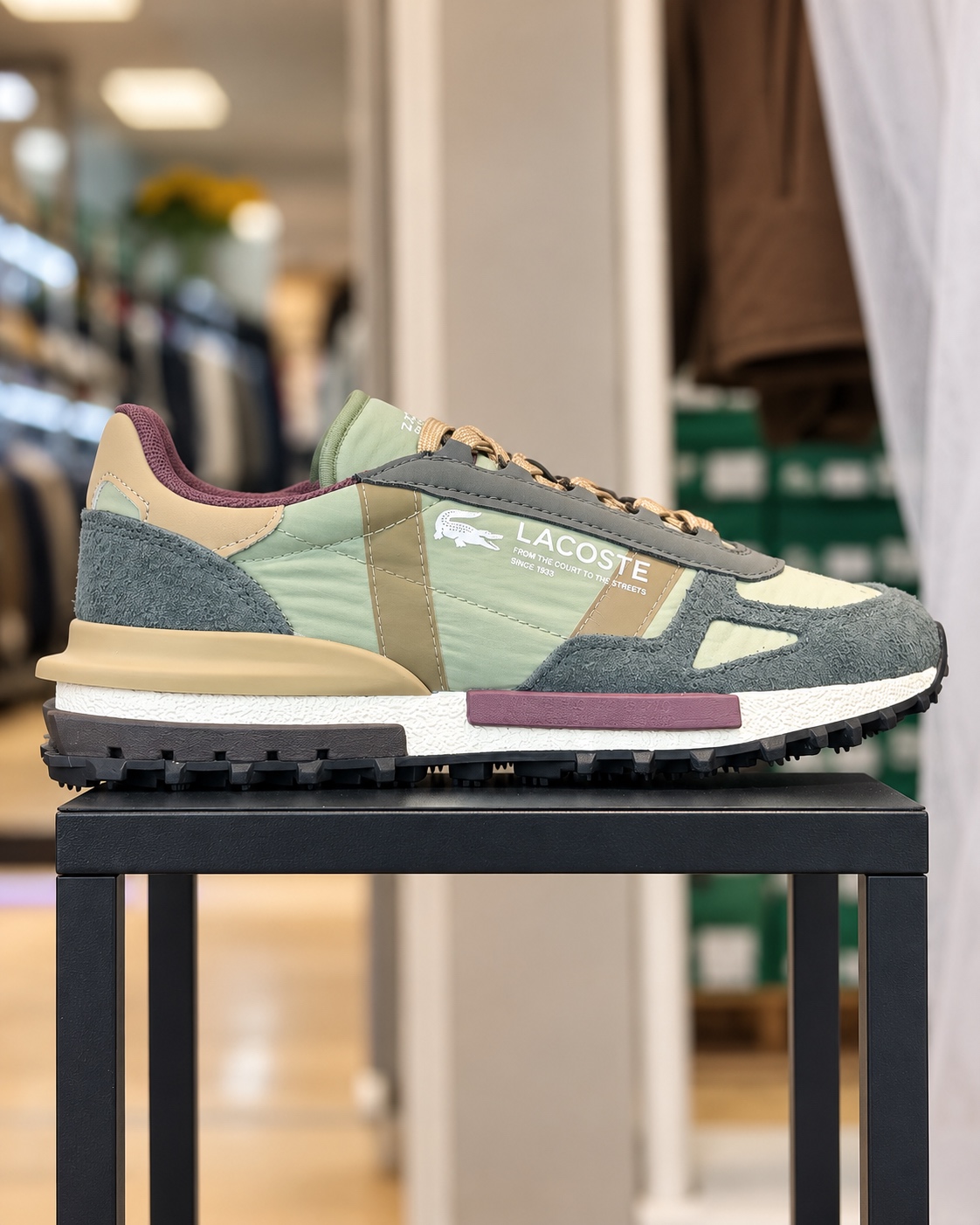 Zapatilla Lacoste verde salvia